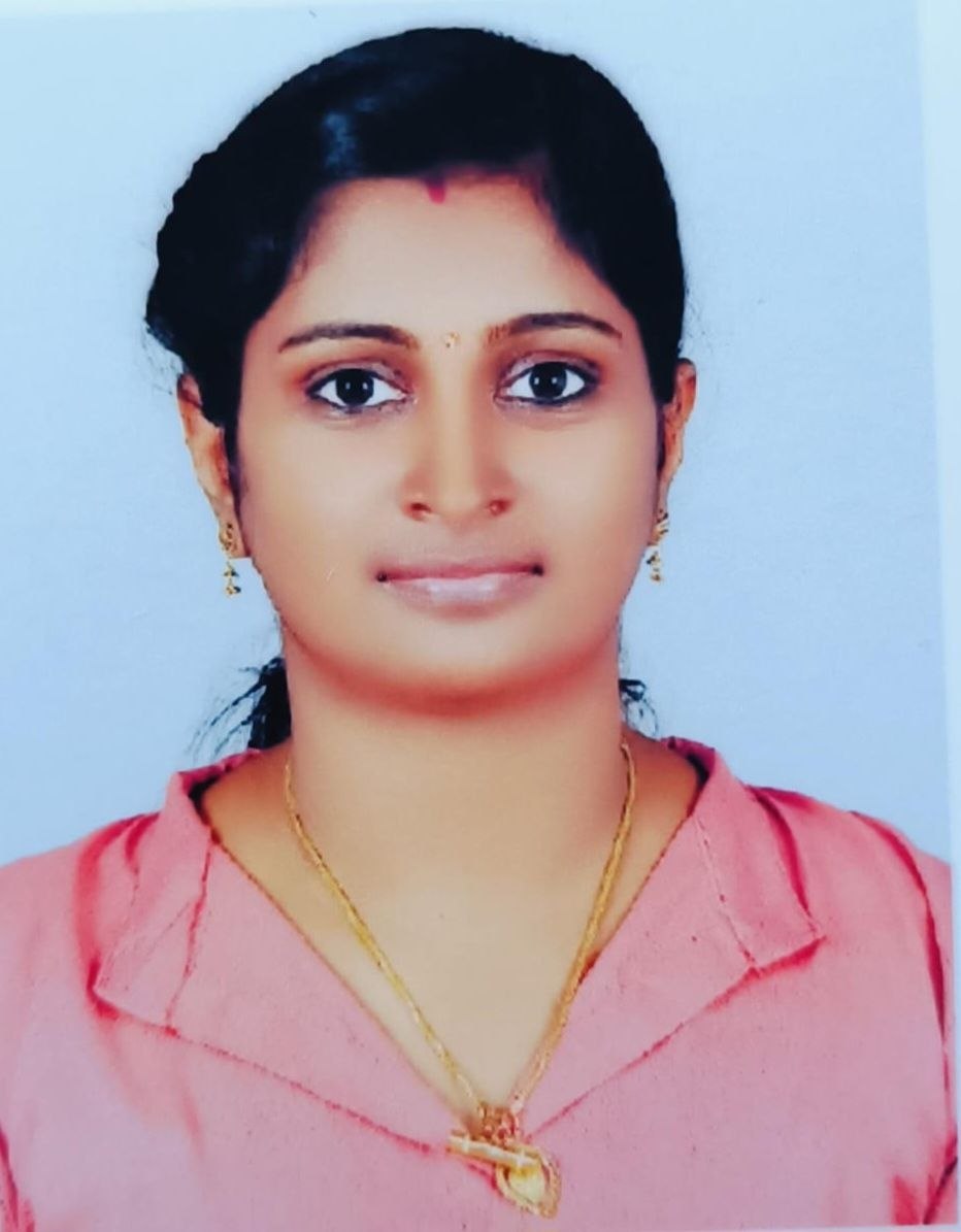 SUBHISHA K